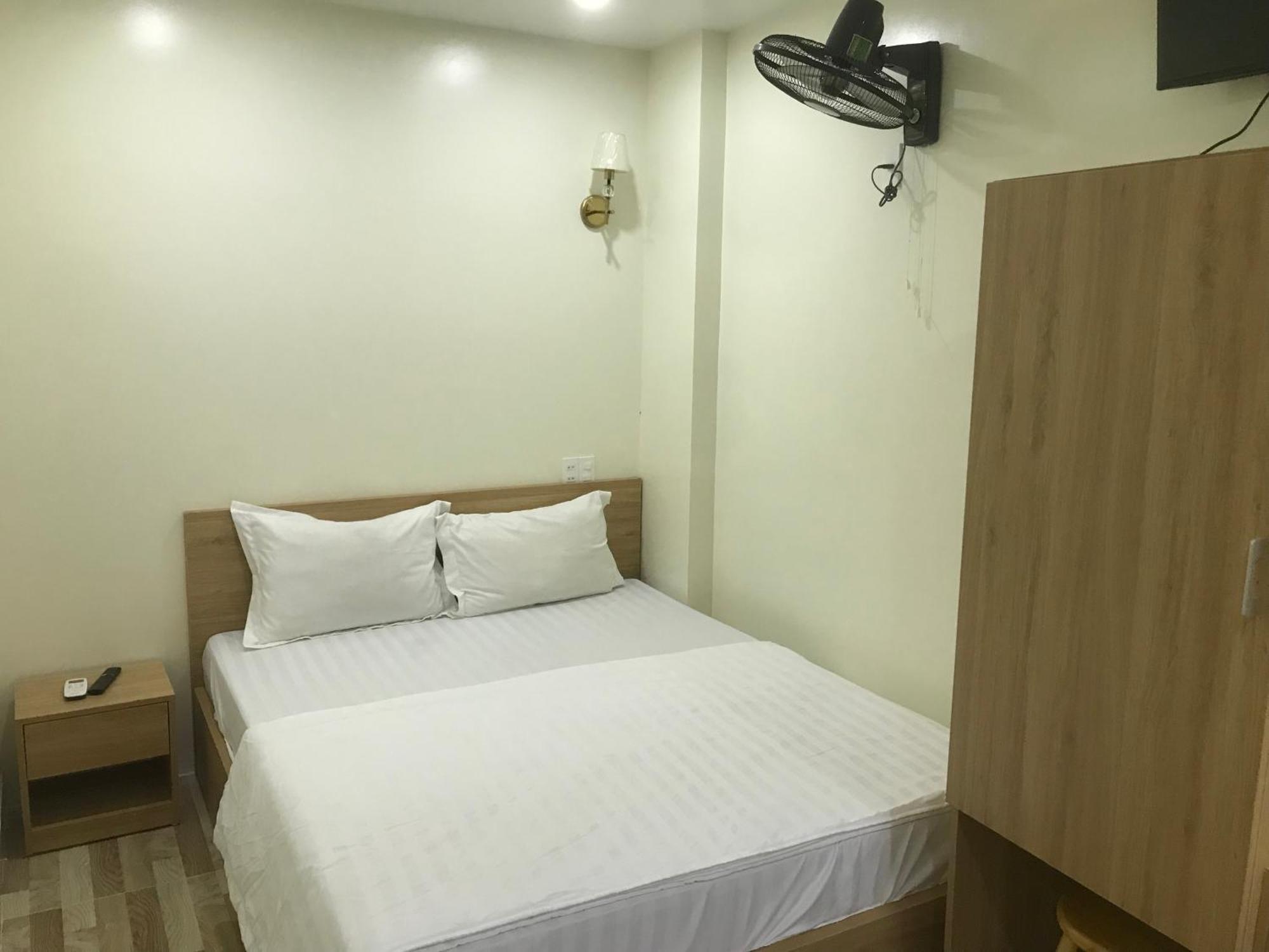 Sea Balcony Hotel Dong Khe Sau Bagian luar foto