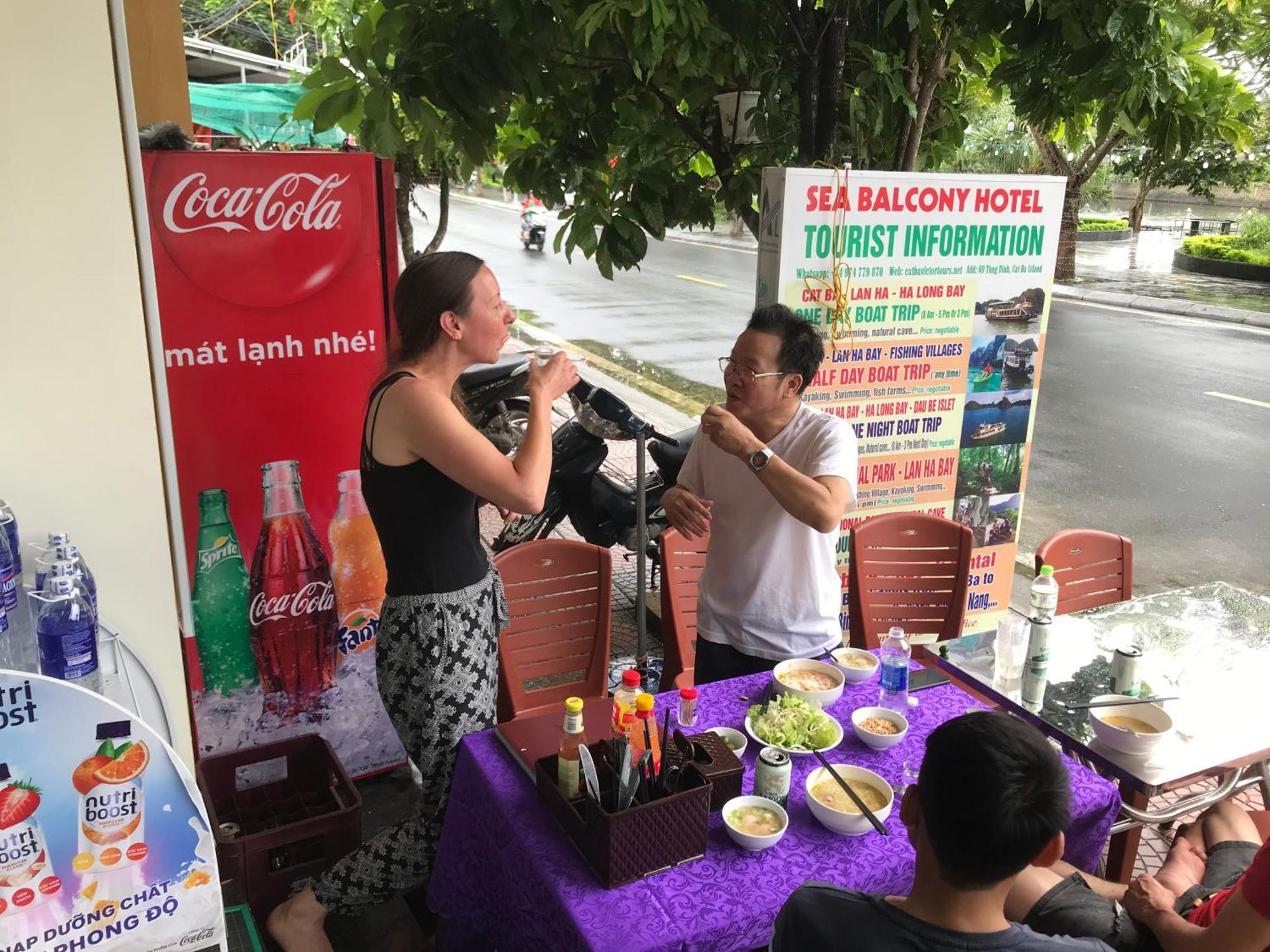 Sea Balcony Hotel Dong Khe Sau Bagian luar foto