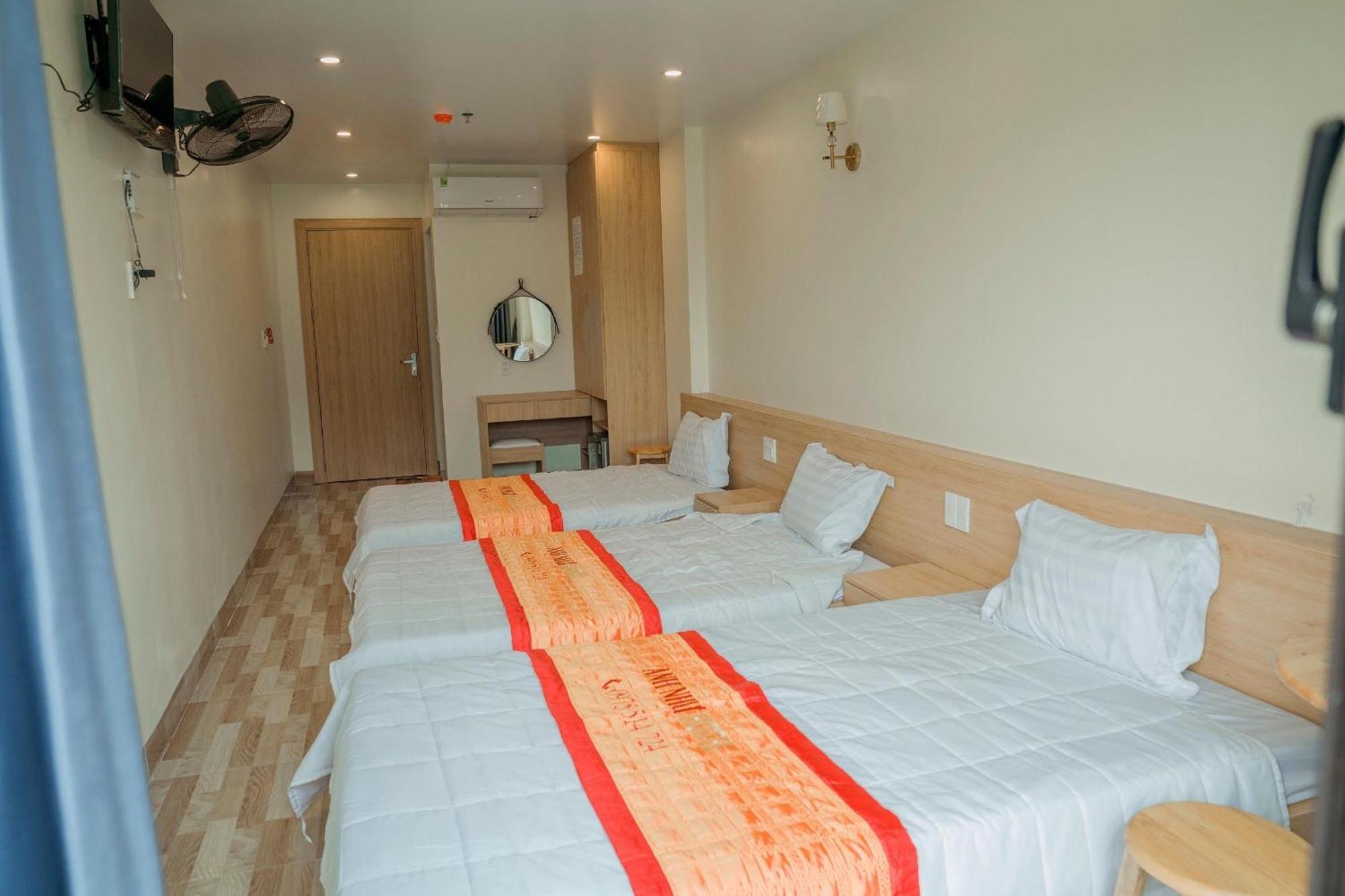 Sea Balcony Hotel Dong Khe Sau Bagian luar foto