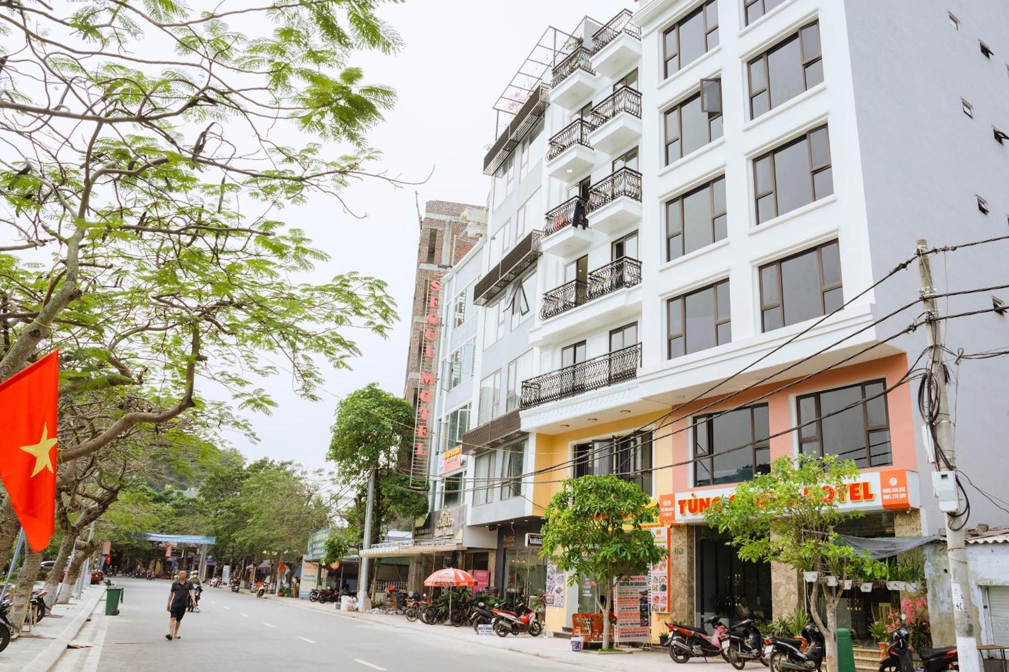 Sea Balcony Hotel Dong Khe Sau Bagian luar foto