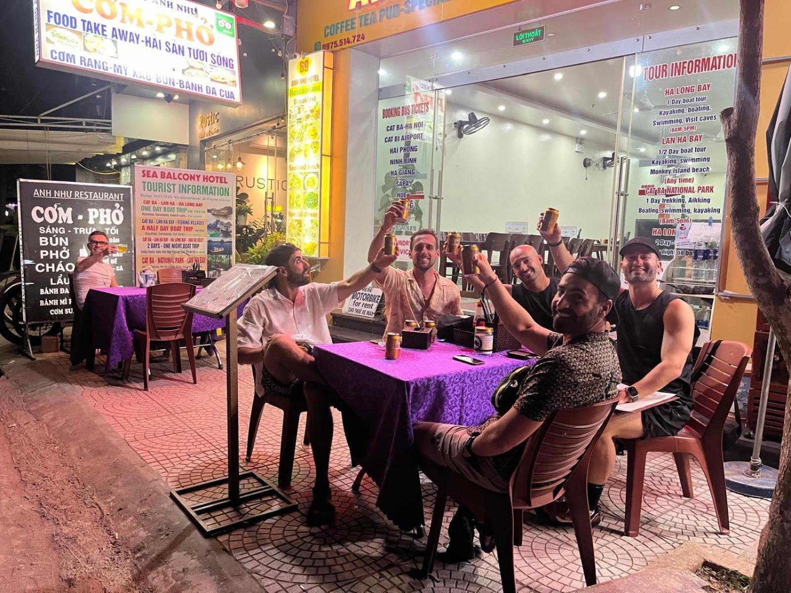 Sea Balcony Hotel Dong Khe Sau Bagian luar foto